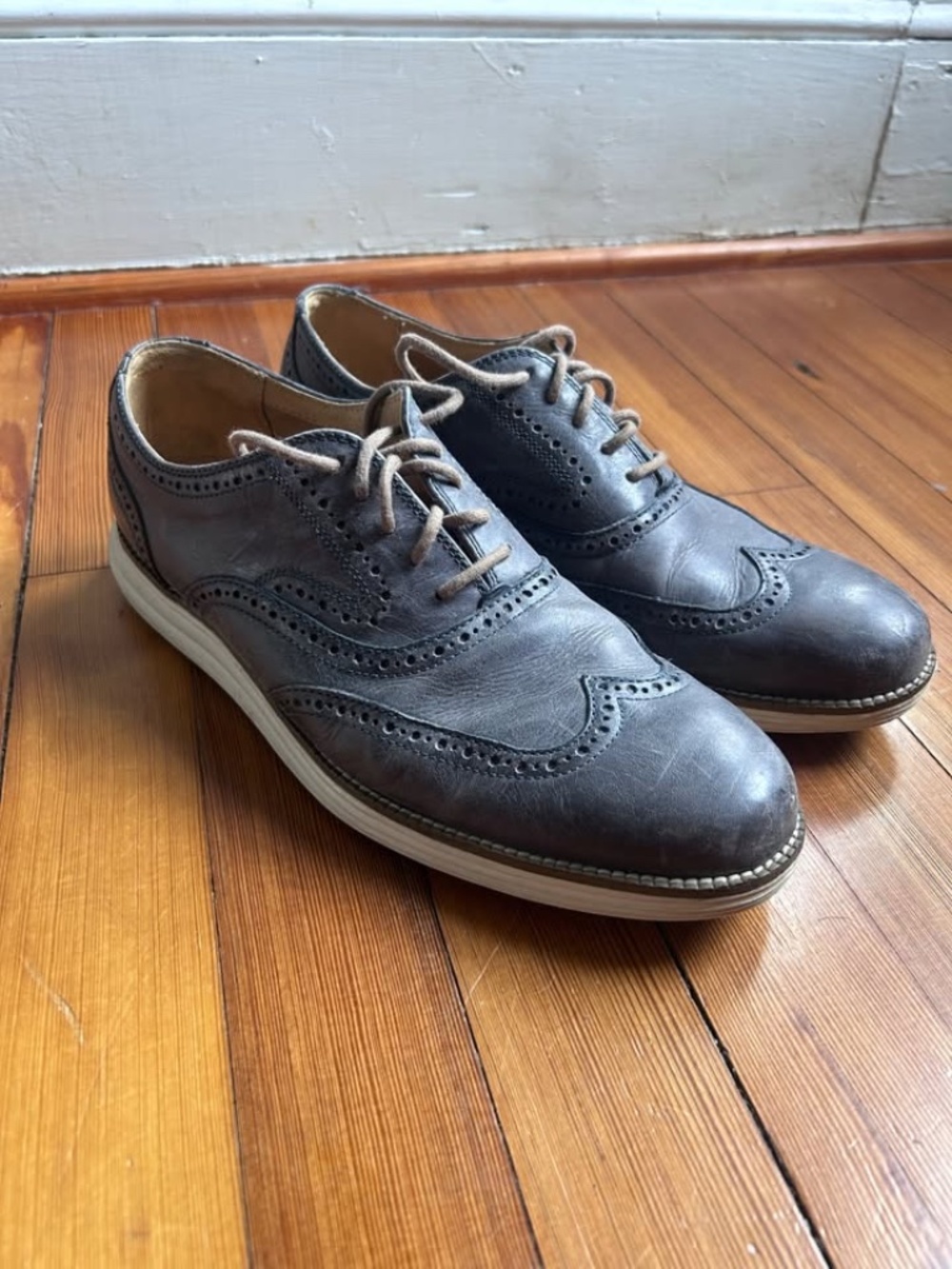Cole Haan Wingtip Dress Shoes – Charcoal Gray – Men's 9.5